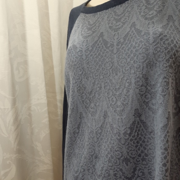 Adrienne Vittadini sweatshirt - Picture 5 of 8